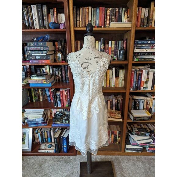 YOANA baraschi clestina dress white tulle dress with white embroidered overlay - Picture 2 of 6